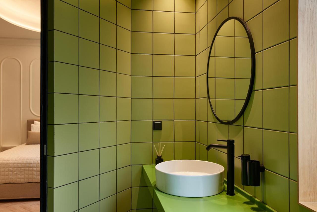 Dwell - Elegant City Stay Atenas Exterior foto